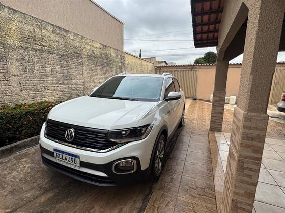 VOLKSWAGEN T-CROSS 1.4 250 TSI TOTAL FLEX HIGHLINE AUTOMÁTICO